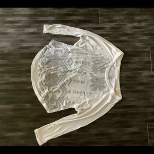 American Eagle, Snowflake Patterned quarter sleeve